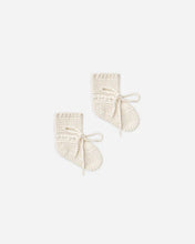 Load image into Gallery viewer, QUINCY MAE KNIT BOOTIES || NATURAL

