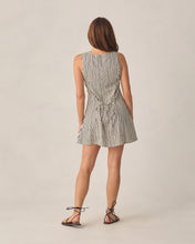 Load image into Gallery viewer, RYLEE + CRU WOMEN'S INDI MINI DRESS || WAVY STRIPE
