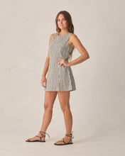 Load image into Gallery viewer, RYLEE + CRU WOMEN'S INDI MINI DRESS || WAVY STRIPE
