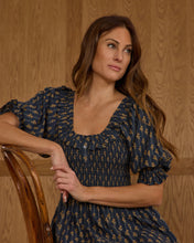 Load image into Gallery viewer, RYLEE + CRU LEXI DRESS || VINTAGE BLOOM
