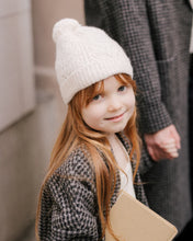 Load image into Gallery viewer, RYLEE + CRU BEANIE || HEATHERED OATMEAL
