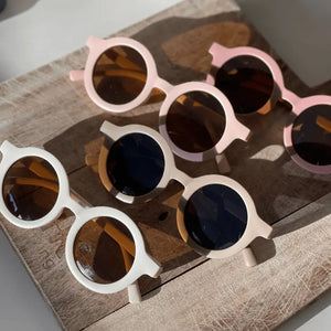 RECYCLED PLASTIC SUNGLASSES || TAUPE