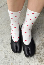 Load image into Gallery viewer, LE BON SHOPPE SNEAKER SOCKS || HEART WHITE/RED
