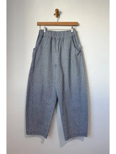 Load image into Gallery viewer, LE BON SHOPPE ARC PANTS || BLUE STRIPE
