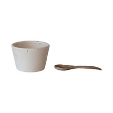 Load image into Gallery viewer, STONEWARE BOWL w/ SPOON
