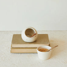 Load image into Gallery viewer, STONEWARE BOWL w/ SPOON
