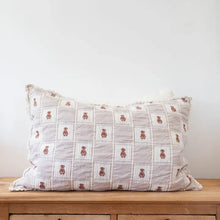 Load image into Gallery viewer, NEW GRAIN PATCHWORK PILLOWCASE || TEDDY
