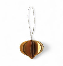 Load image into Gallery viewer, ORNAMENT || BRASS HONEYCOMB
