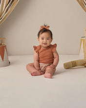 Load image into Gallery viewer, QUINCY MAE GATHERED BLOOMER POPPY STRIPE
