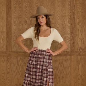 RYLEE + CRU SCALLOP TEE | NATURAL