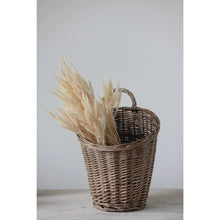 Load image into Gallery viewer, RATTAN WALL BASKET WITH HANDLE
